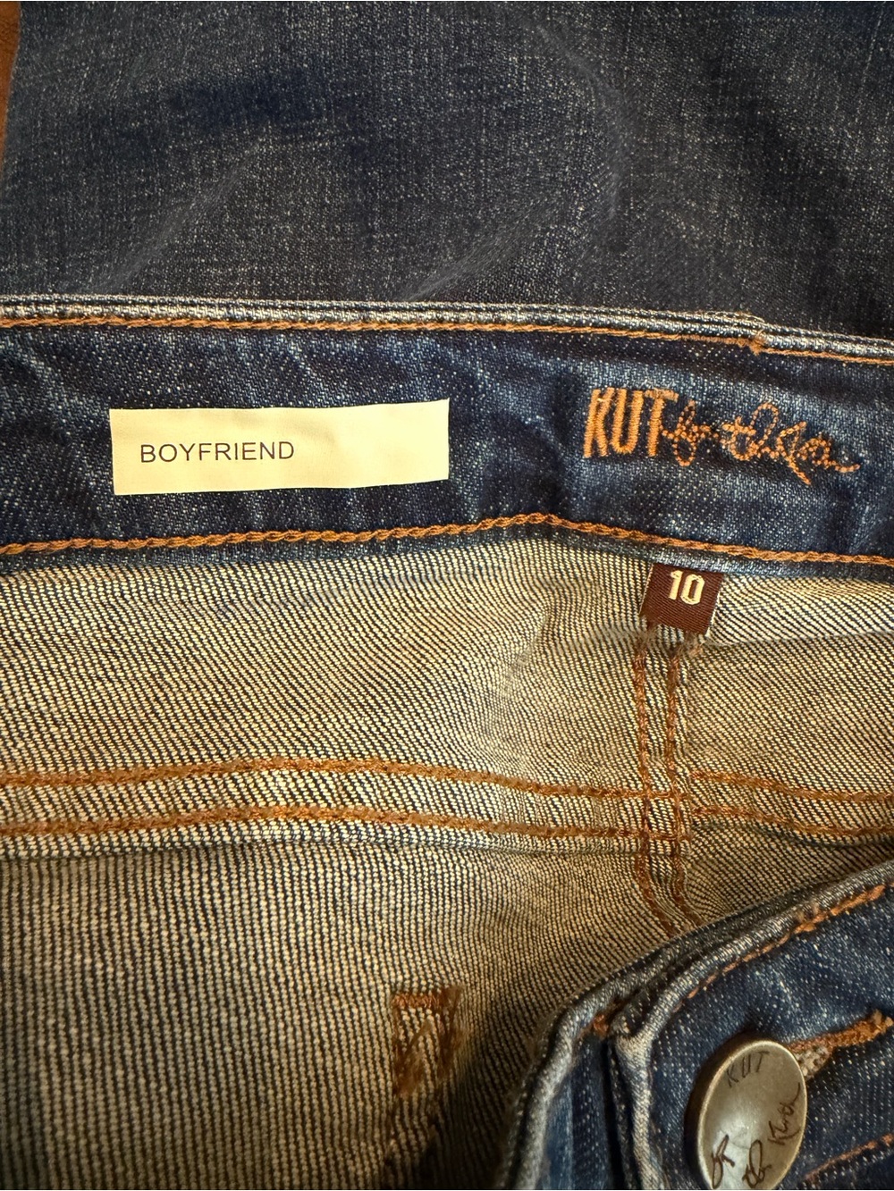 KUT from the Kloth Boyfriend Jeans Distressed Stretch Denim Size 10 NWT - Picture 7 of 10